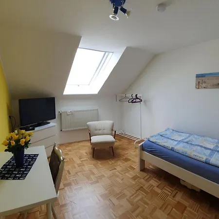 With 2 Bedrooms Borken (Hessen)